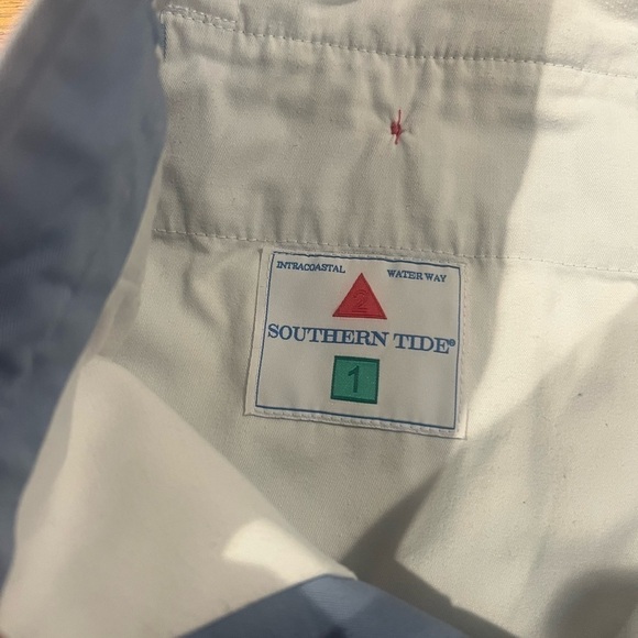 Southern Tide 1 Channel Marker 8inch short light blue size 36 golfing outdoor - Picture 8 of 8